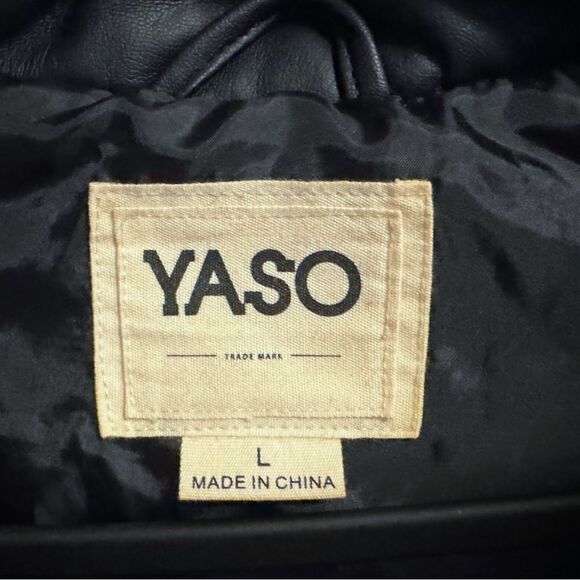 Yaso Black Faux Leather Puffer Vest Size Large - Picture 7 of 15